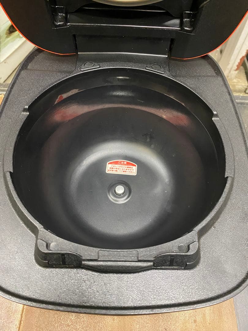 タイガー圧力IH炊飯ジャー炊きたてJPB-G101