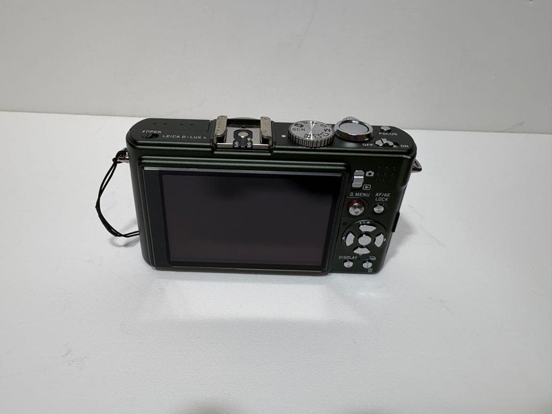 Leica D-LUX4 サファリ safari 限定カラー　ライカ　デジカメ