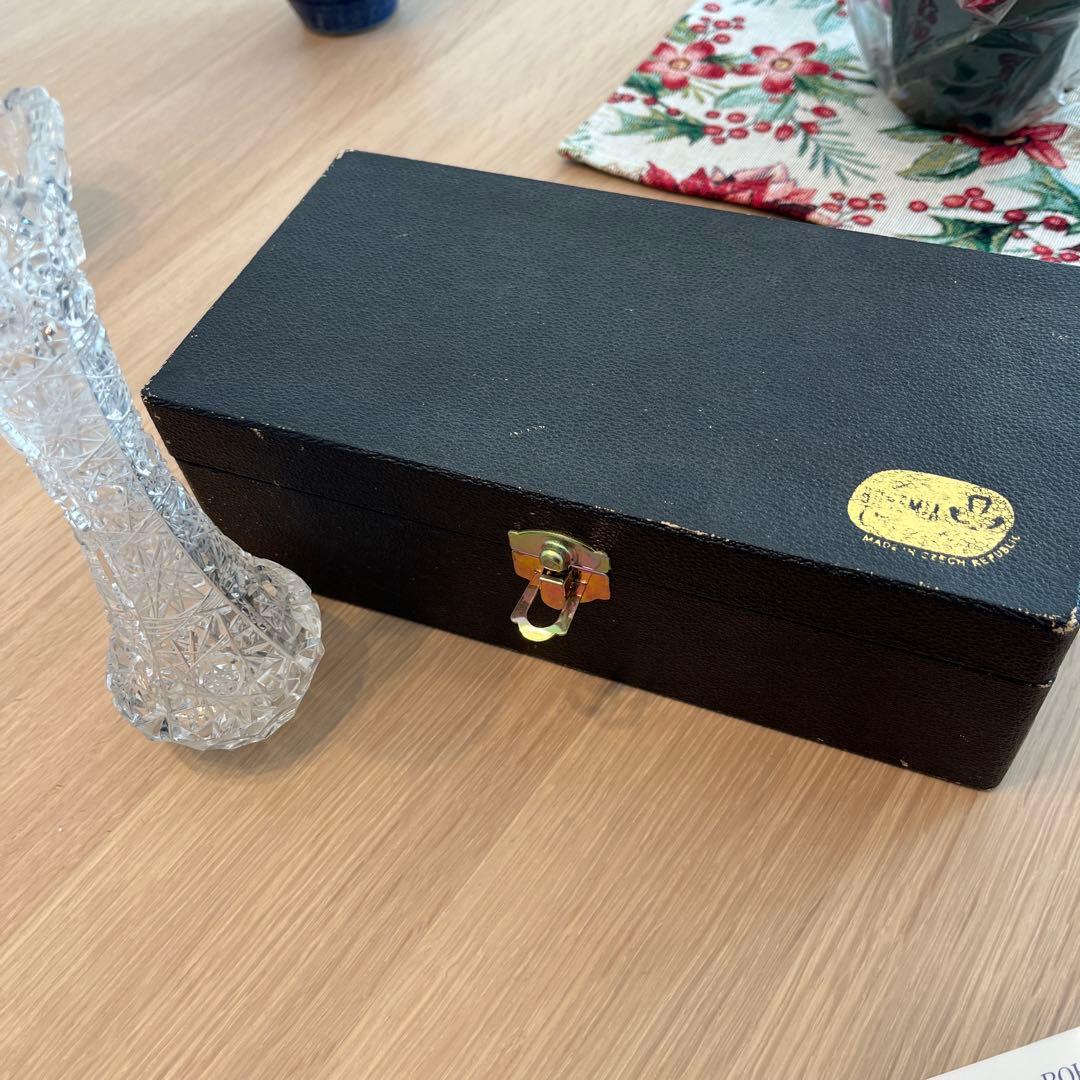 クリスタルガラス 花瓶 20cm