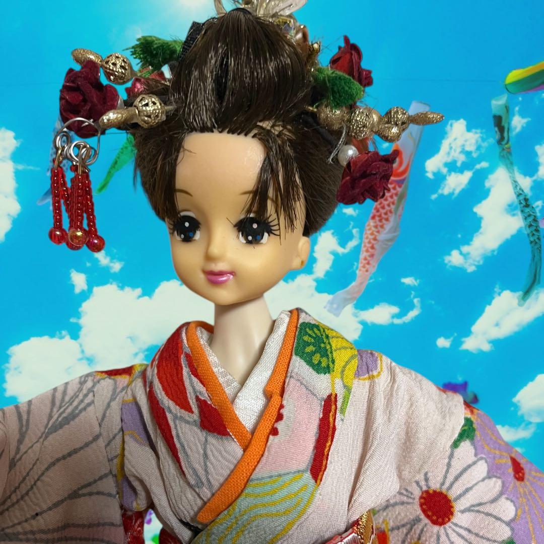 お値下げ！500円オフ！バービー着用可！カスタム黒髪ジェニー人形付き花魁