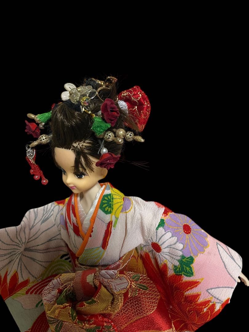 お値下げ！500円オフ！バービー着用可！カスタム黒髪ジェニー人形付き花魁