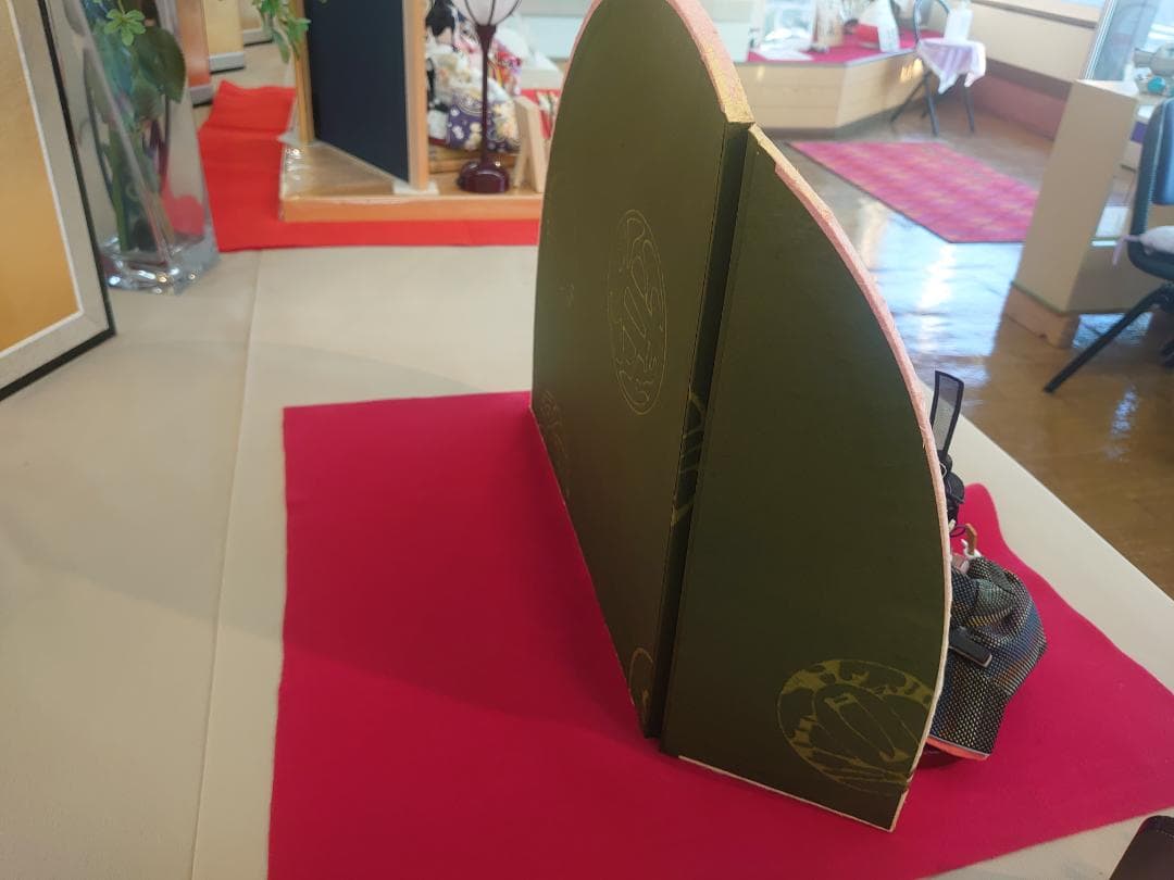 ●タイムセール●新品●　おひなさまセット　紬風衣装と和紙屏風