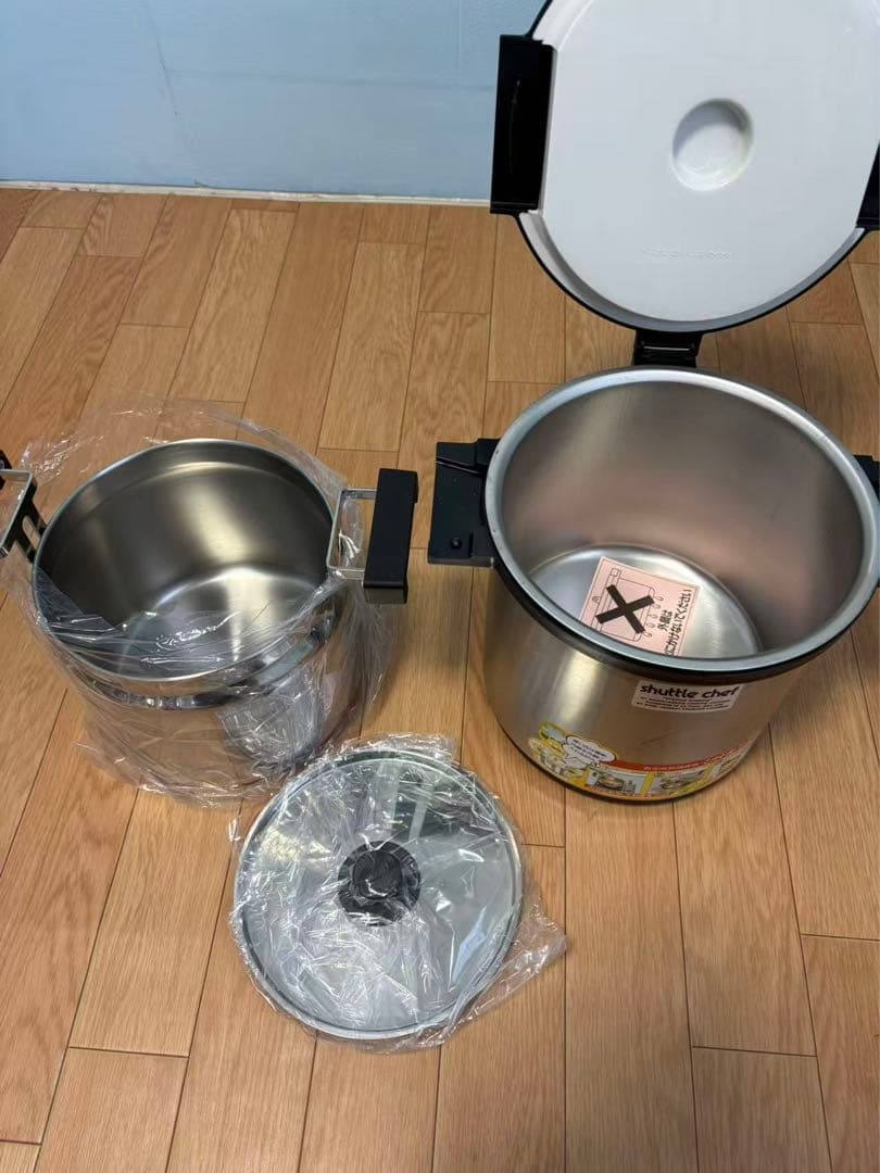 ＴＨＥＲＭＯＳ真空保温調理鍋　KPA-4500 未使用品