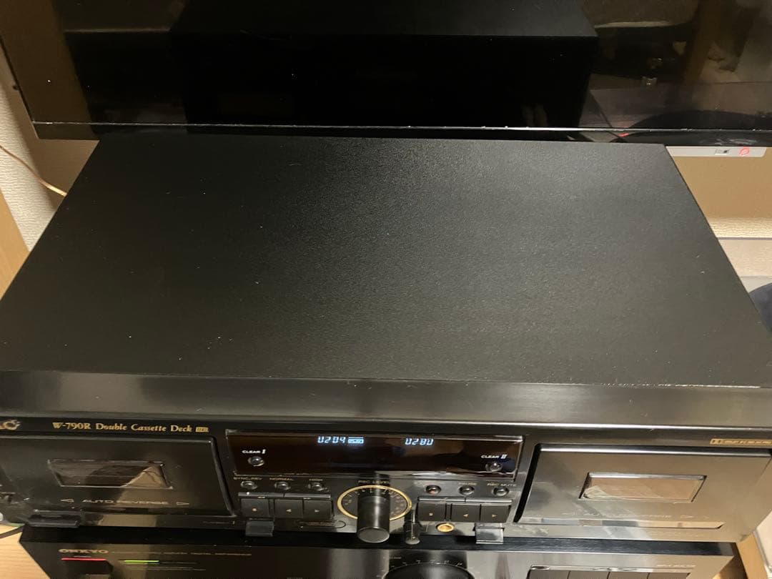 【動作品】TEAC W-790R ダブルカセットデッキ／カセットテープ付き