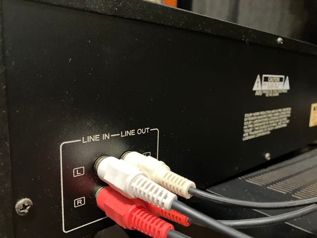 【動作品】TEAC W-790R ダブルカセットデッキ／カセットテープ付き