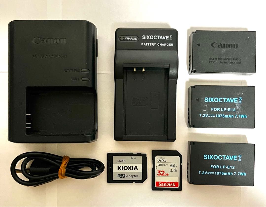 Canon EOS Kiss ミラーレス一眼 本体と付属品