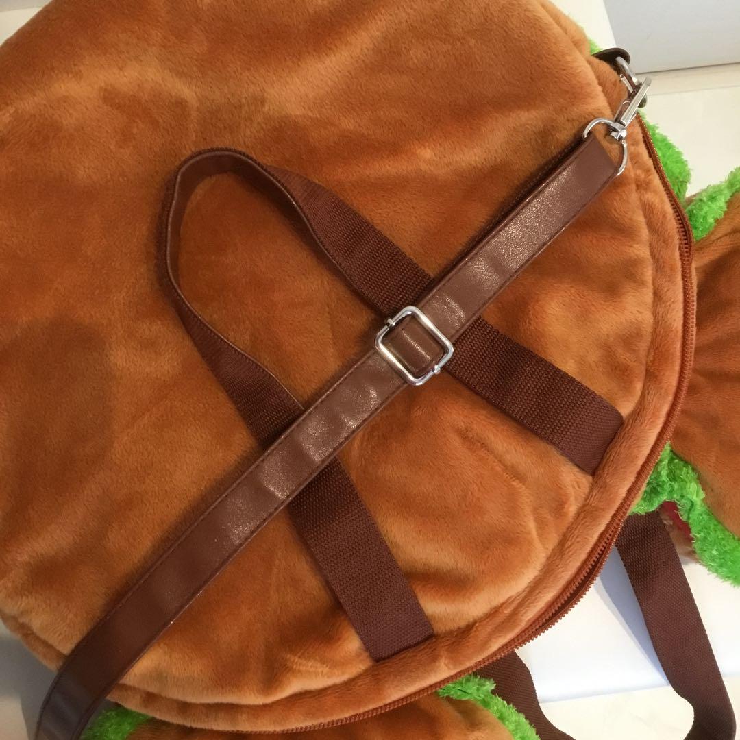 ハンバーガー型ナップザック ミッキー耳付き　ミッキーマウス￼ ディズニーランド￼