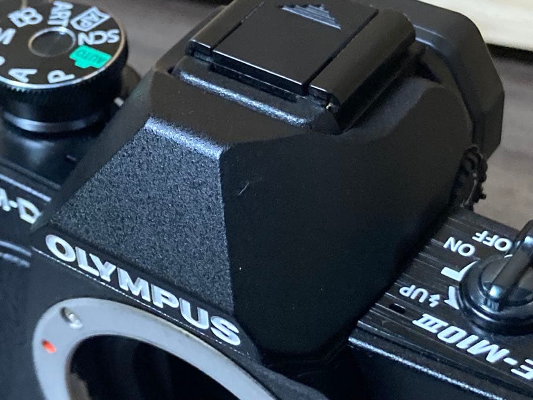 OLYMPUS E-M10 Mark III ダブルレンズセット