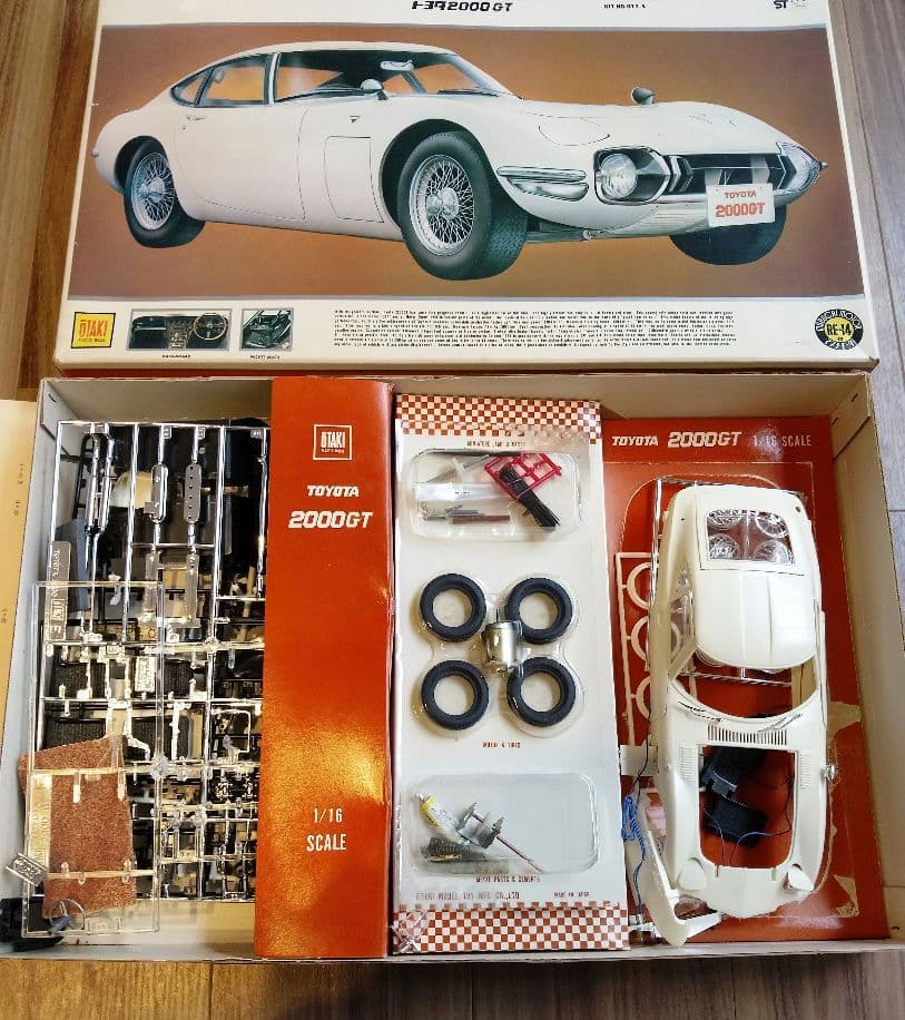 【激レア】OTAKI 1/16スケール TOYOTA 2000GT 組立キット