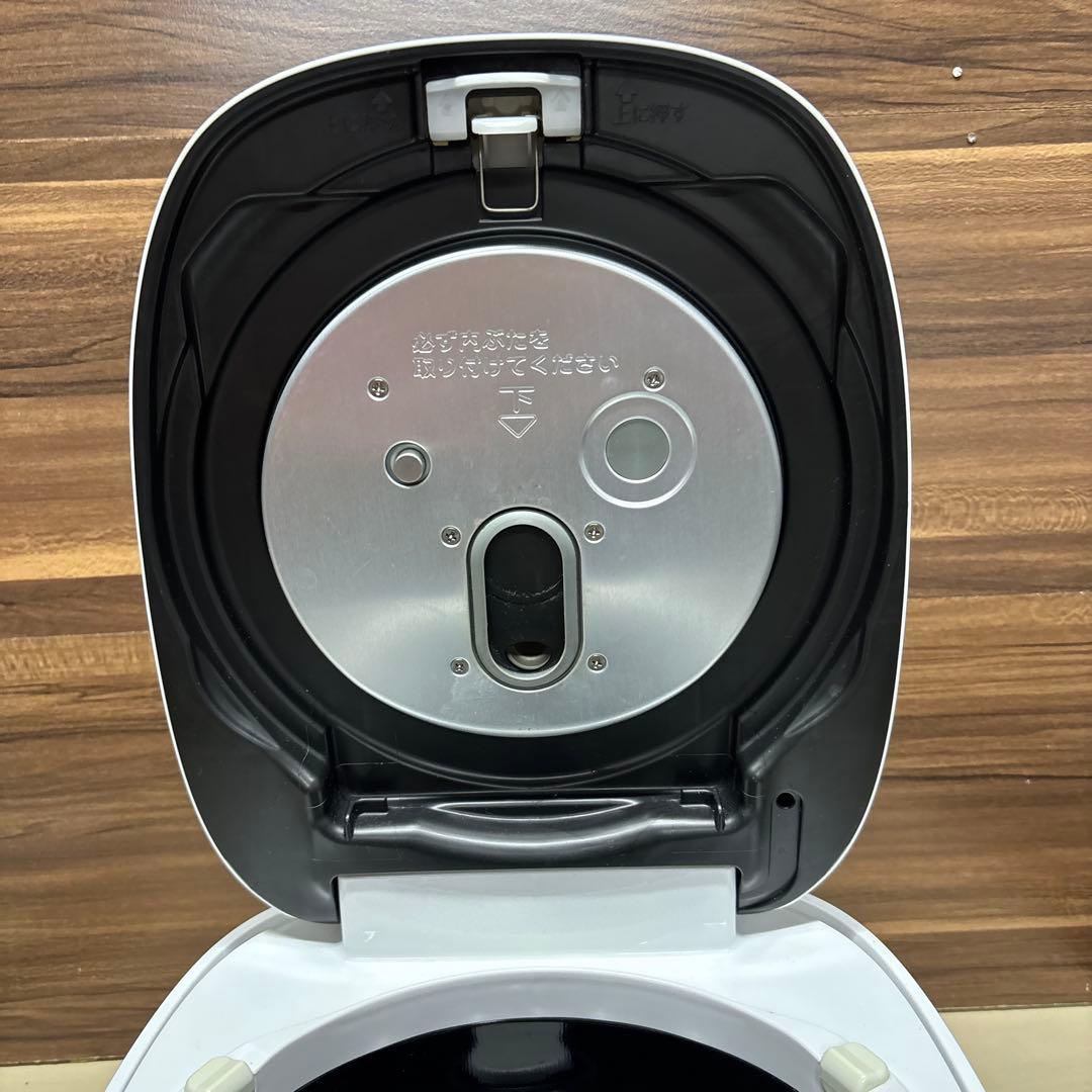 【2020年製】東芝 炊飯器 5.5合 IH式 鍛造釜 グランホワイト