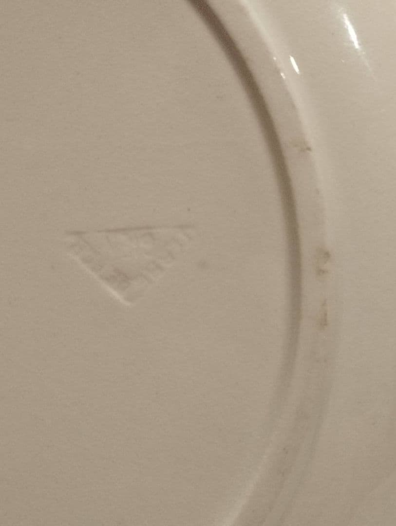 アンティーク GIEN アイボリー 深皿、サラダボウル