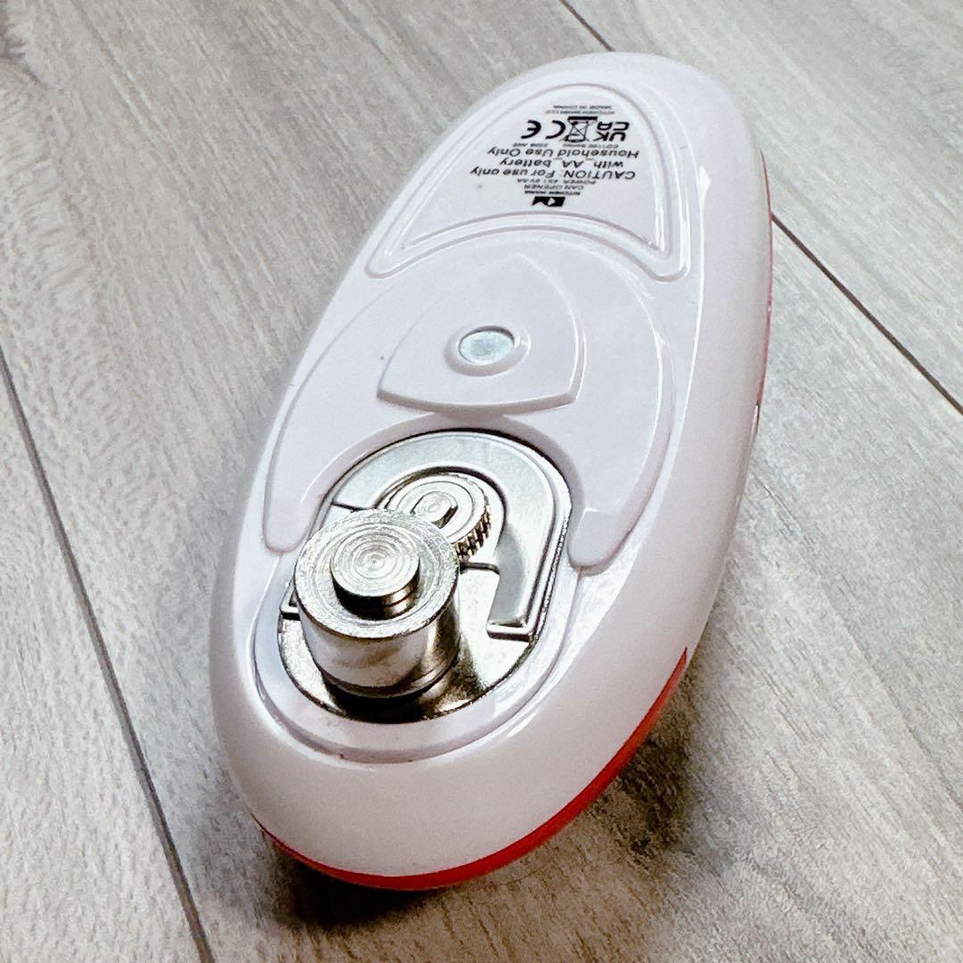 キッチン自動安全コードレスワンタッチ電気缶切り 電気缶オープナー 赤 レッド