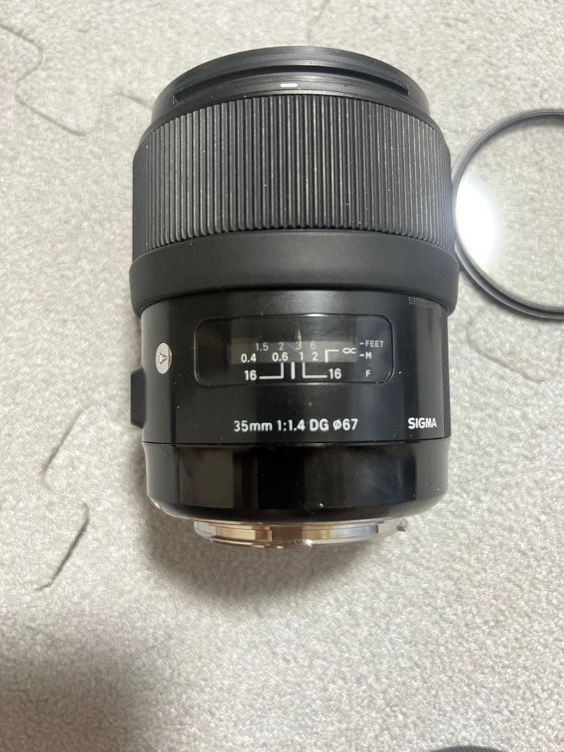 SIGMA 35mm f/1.4 DG HSM Art の Canon EF