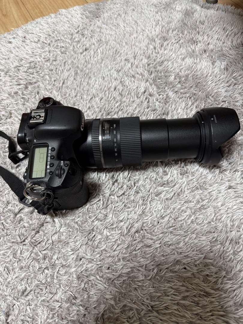 Canon EOS7D デジタル一眼レフカメラ ズームレンズ付き