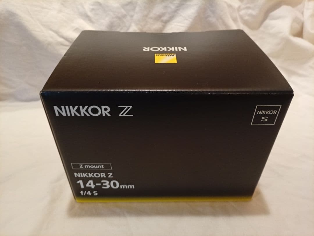 ポルシェさま【今年4月購入】NIKKOR Z 14-30mm f/4 S レンズ