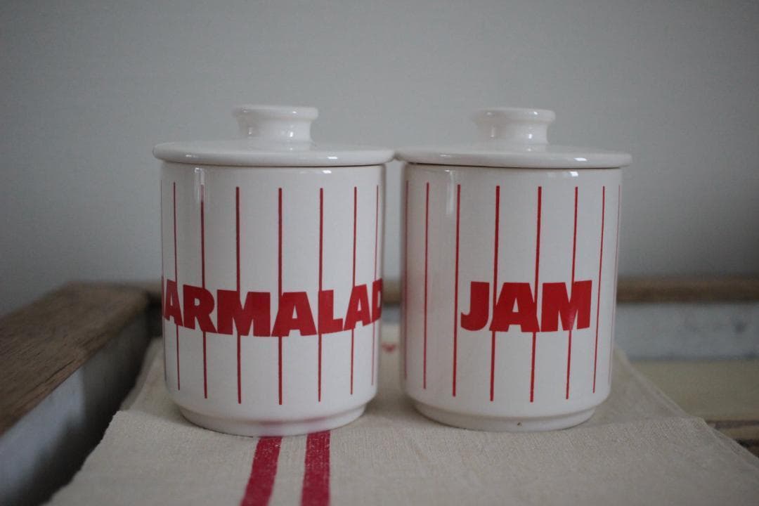 レアHornsea・ホーンジー/ストライプ・赤・蓋付きジャム小物入れ