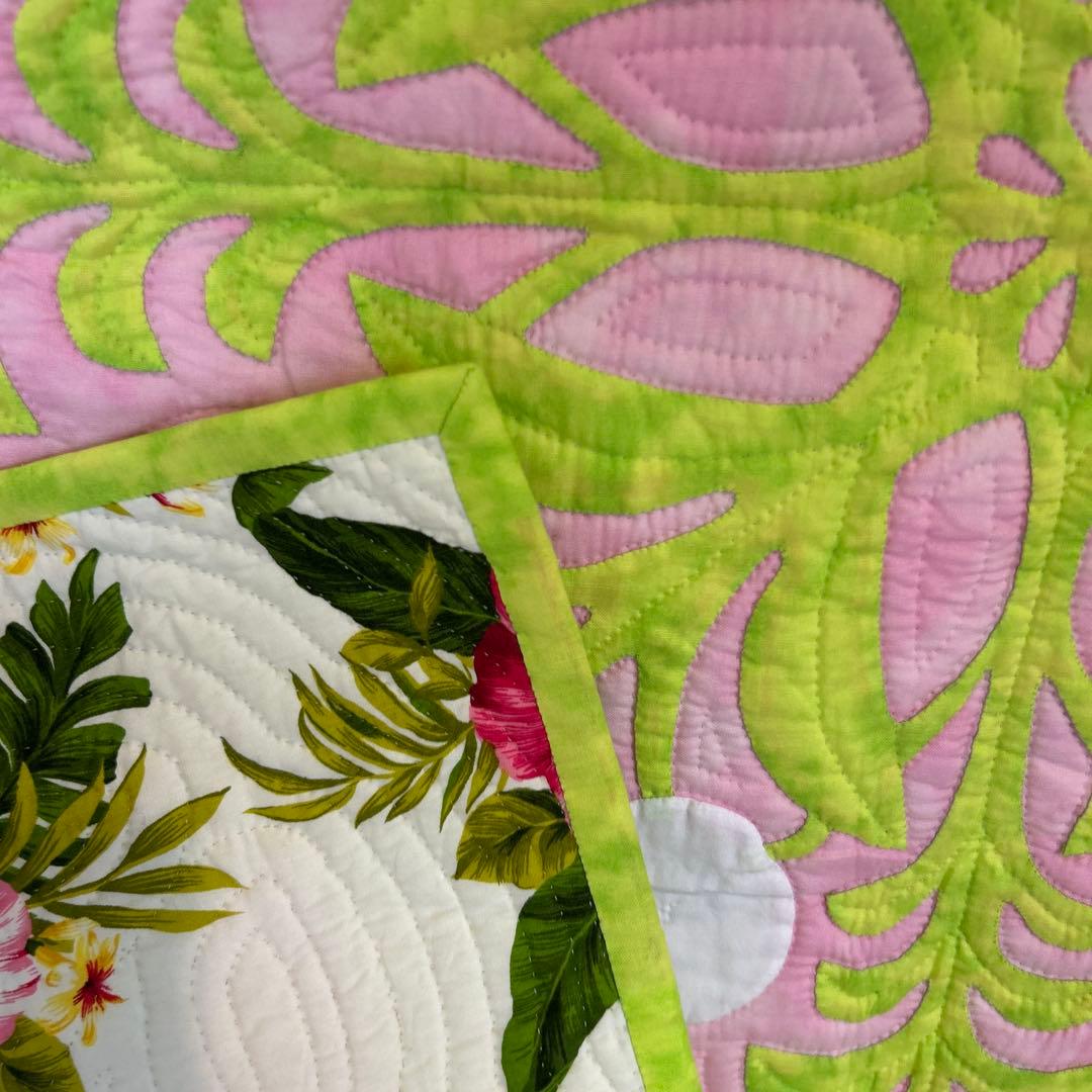【ハンドメイド】ハワイアンキルト タペストリー 壁掛け ピンク×グリーン