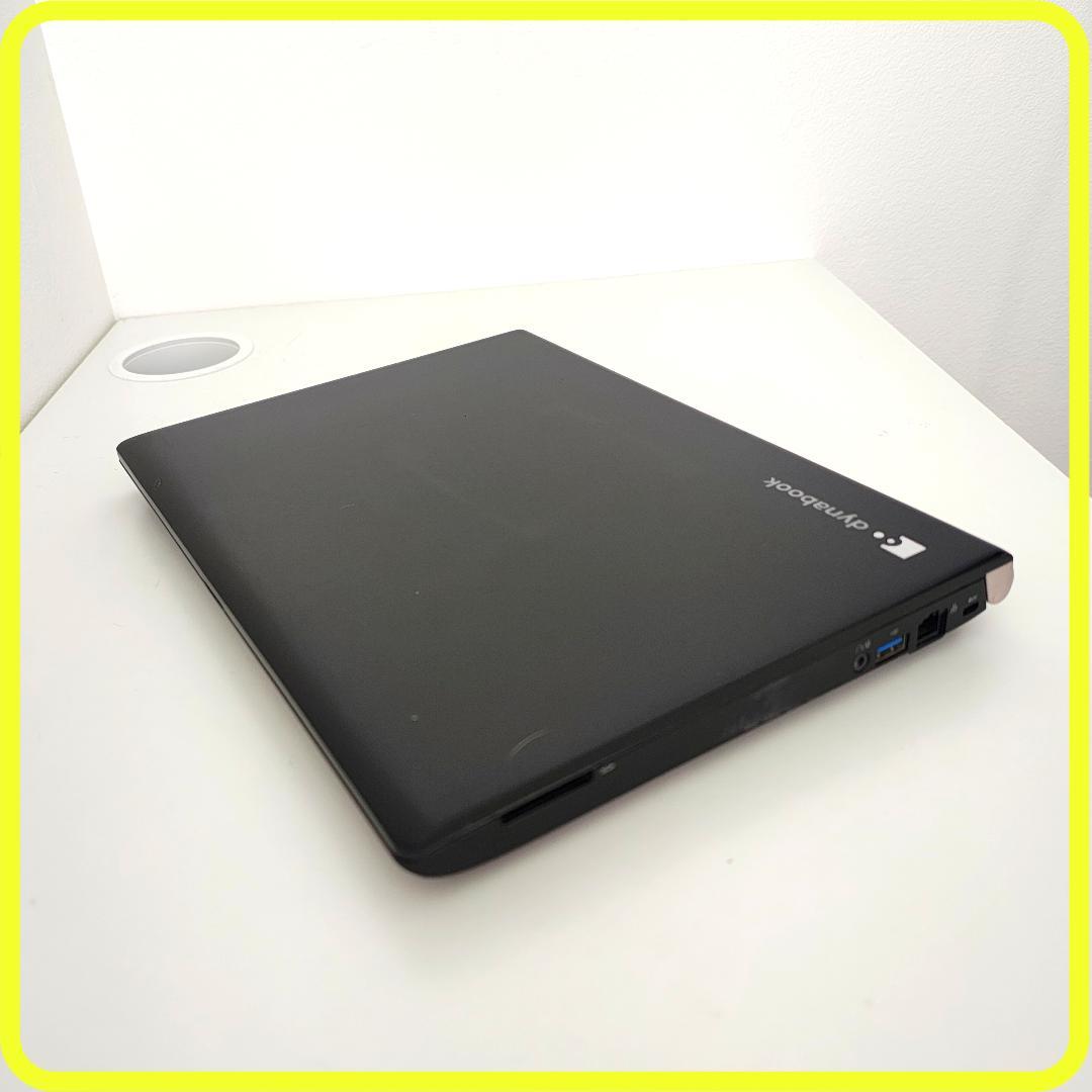 windows11　ノートパソコン⭐️SSD　カメラ　office　811