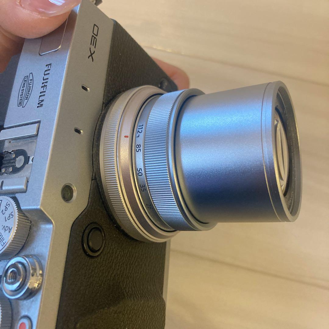 FUJIFILM デジタルカメラ FX-X30 シルバー【箱 説明書 付き】美品
