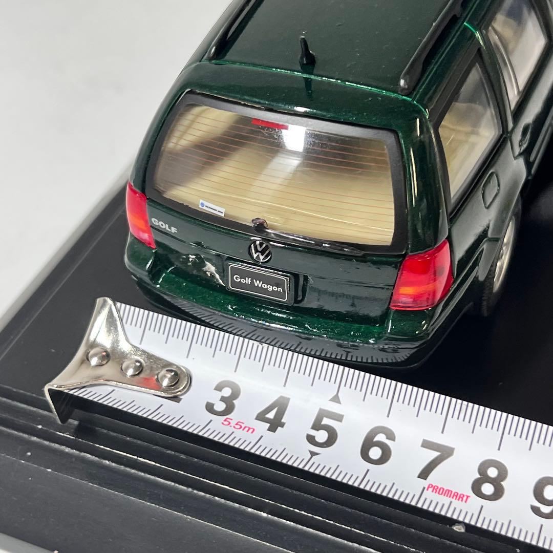 【希少】Golf Wagon 緑 1/24ミニカー クリアケース&台座付き