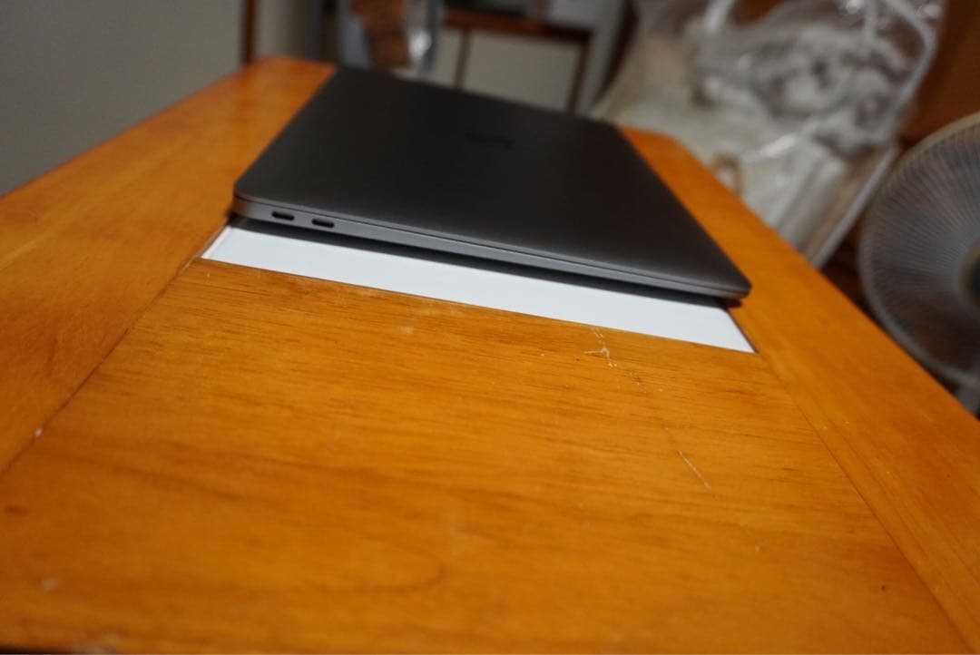 Apple MacBook Air 13インチ 美品