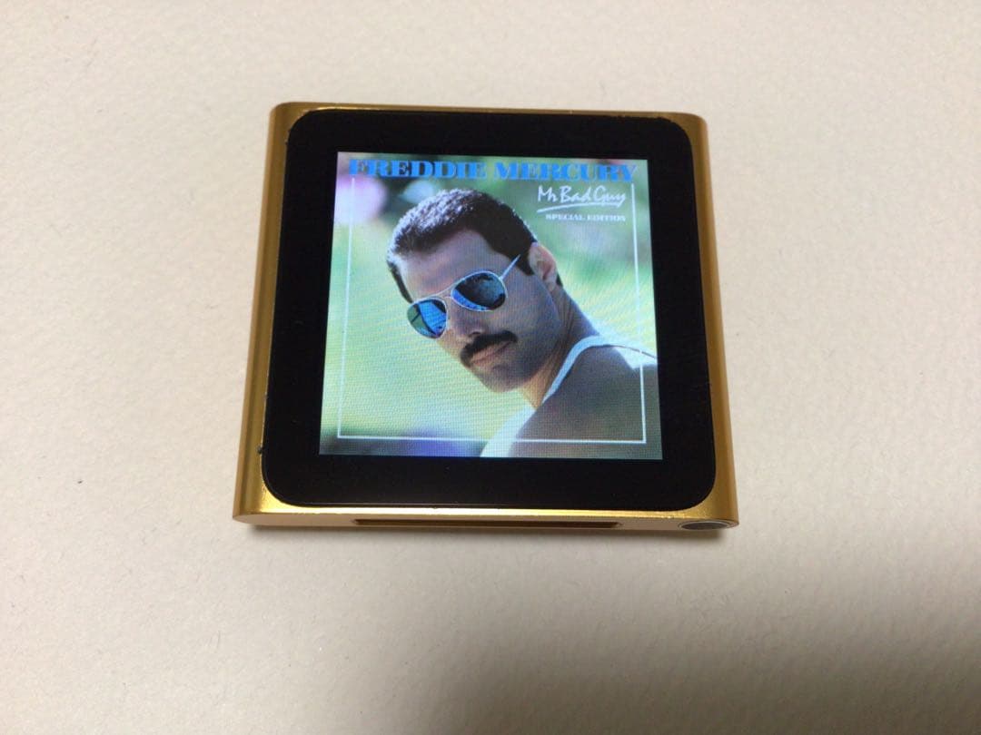iPod nano 6世代16GBゴールド バッテリー、液晶交換済、