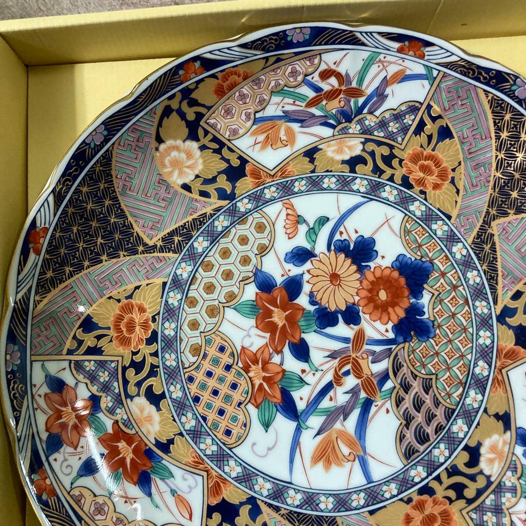 有田焼　若山窯　金彩古伊万里　大皿　盛皿　高台皿　飾り皿　色絵　更紗　染錦