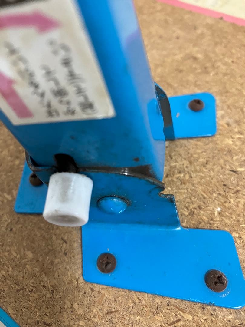 サンリオ　ゴロピカドン テーブル