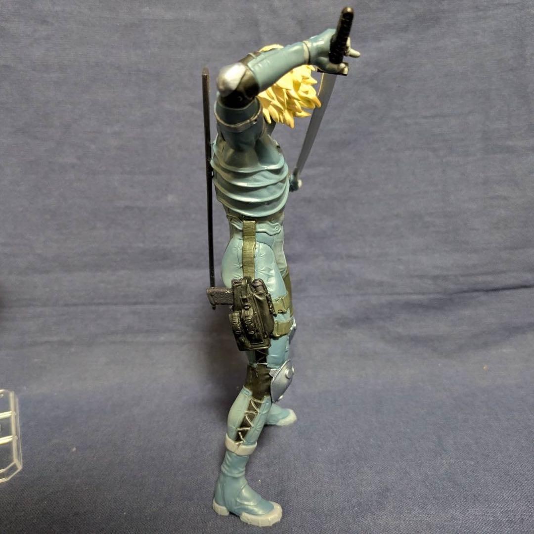 メディコムトイ UDF メタルギアソリッド2 フィギュア・セット リペイント