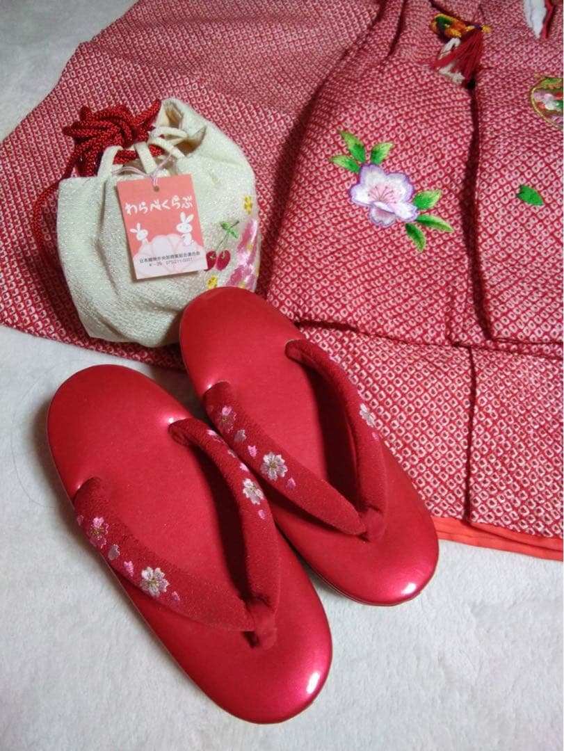 3歳向け・絞りの正絹・お着物と御被服のセット