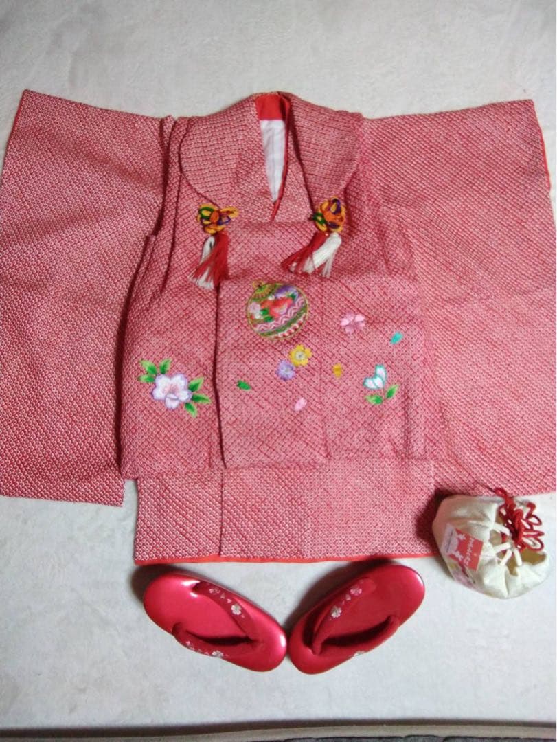 3歳向け・絞りの正絹・お着物と御被服のセット