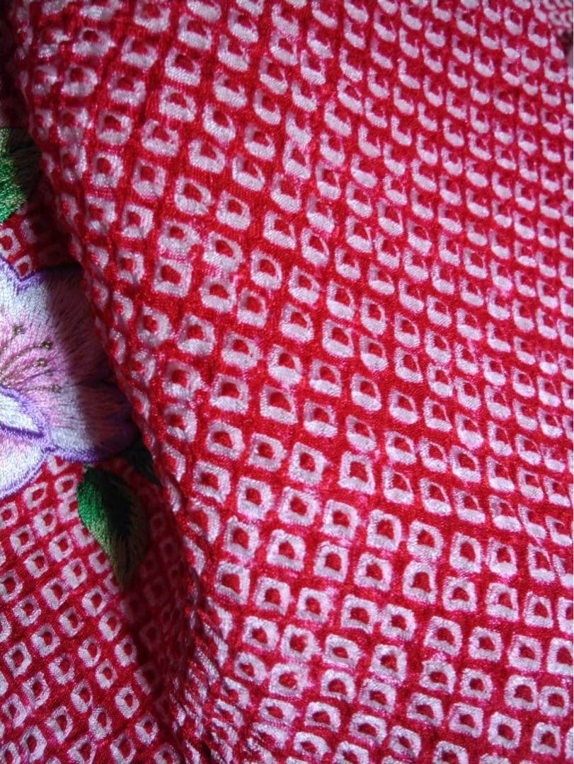 3歳向け・絞りの正絹・お着物と御被服のセット