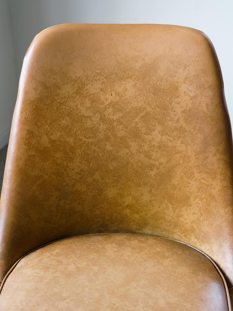 【タコライス】 カフェチェア スペースエイジ モダン