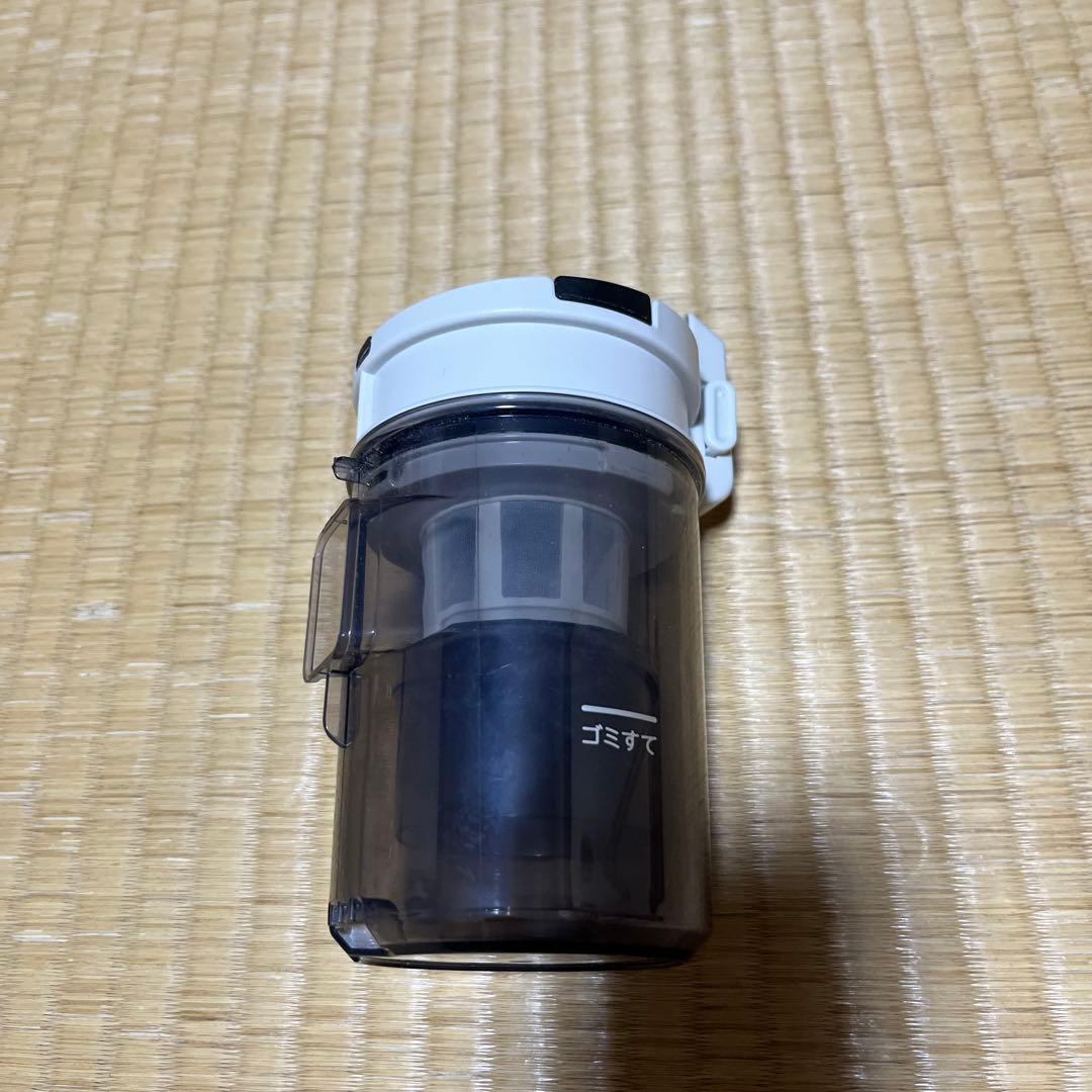 TOSHIBA コードレスクリーナー VC-CLW34