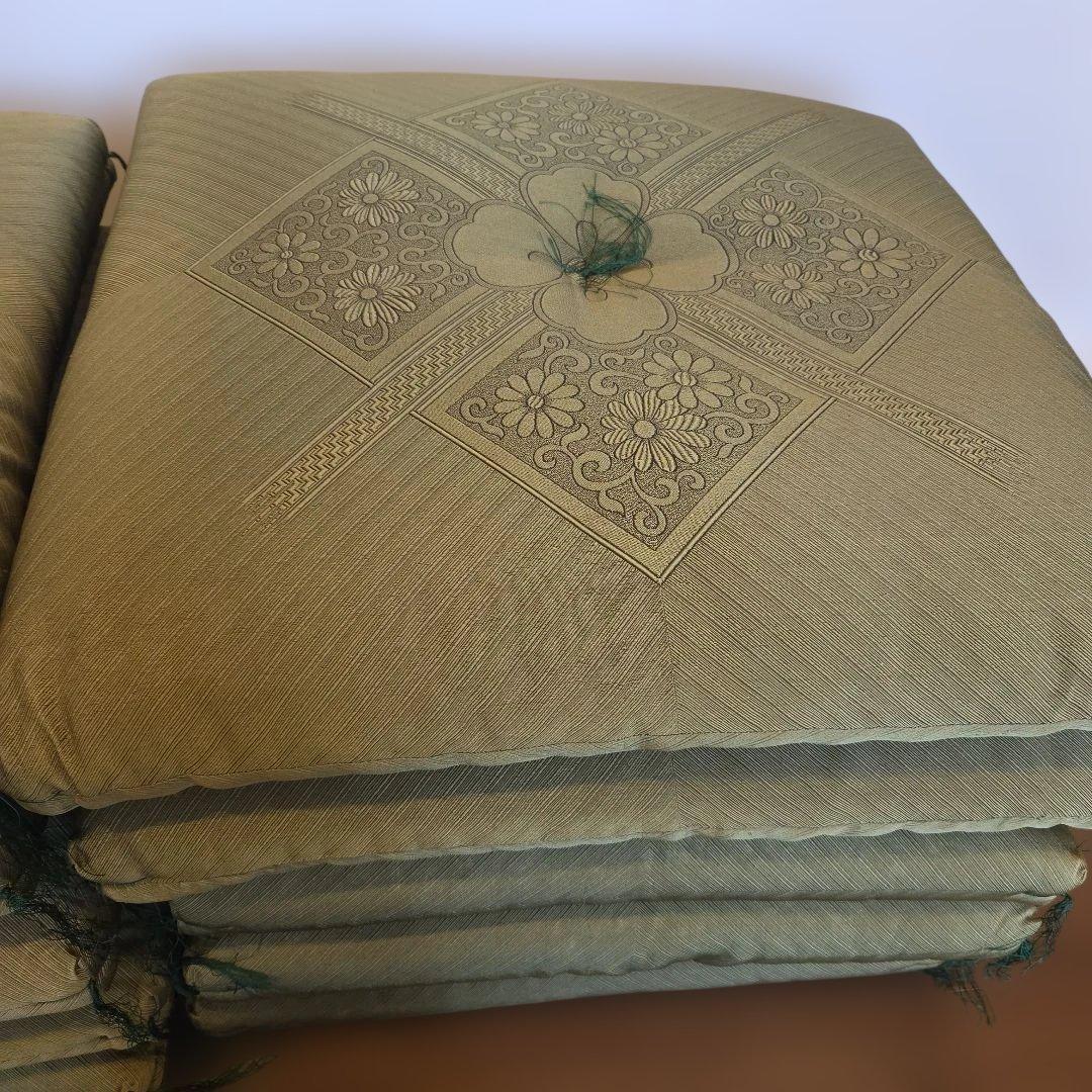 緑色 刺繍入り 座布団 9枚セット