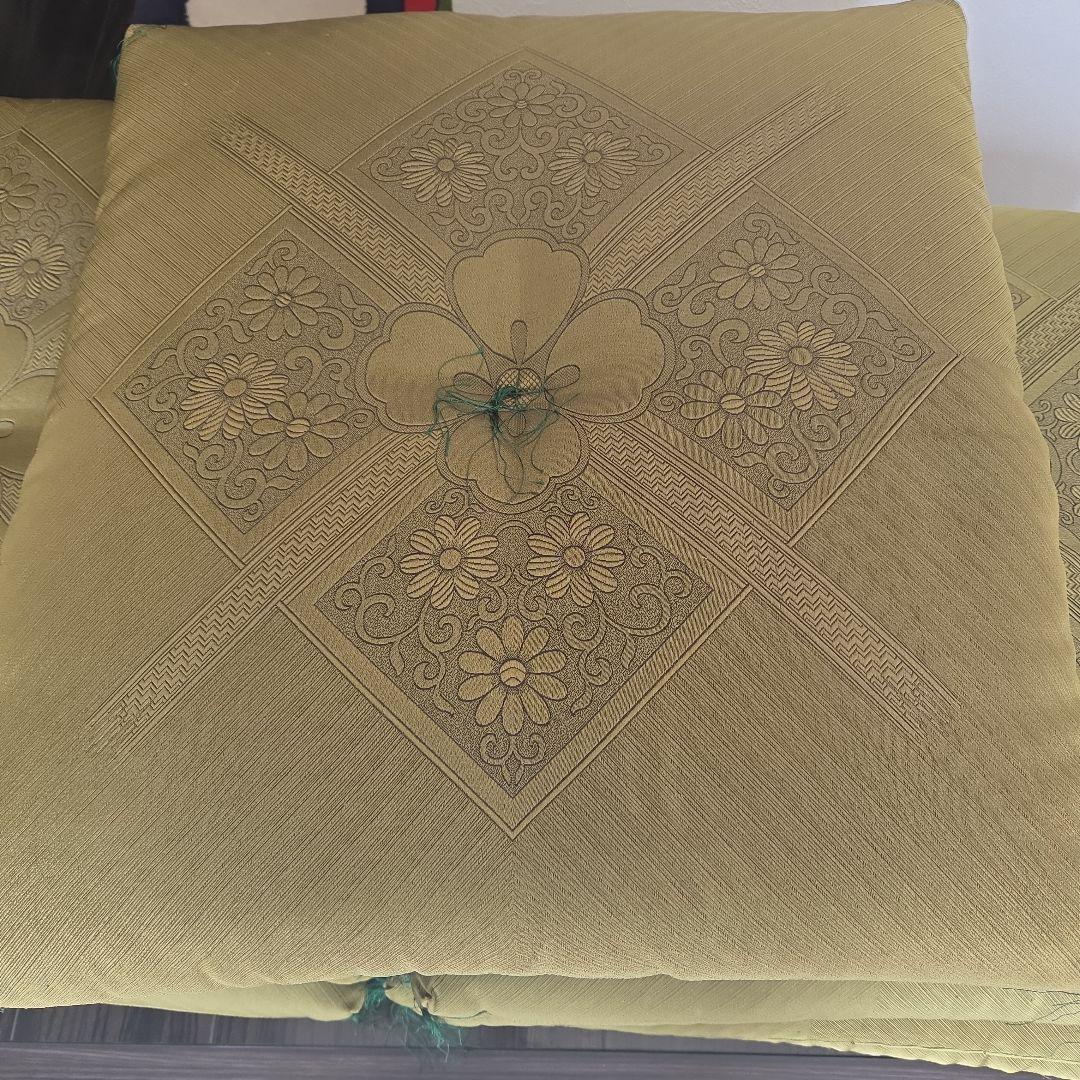緑色 刺繍入り 座布団 9枚セット