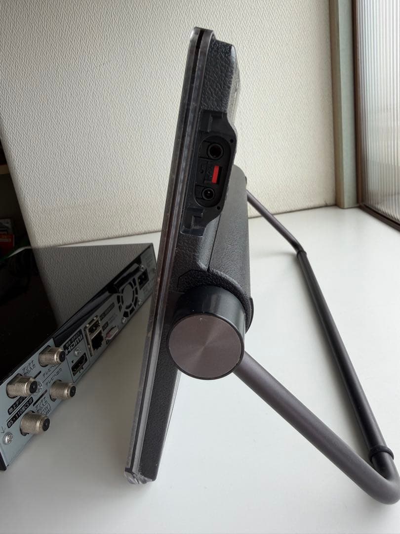 Panasonic UN-10T7D ワイヤレス式ポータブルテレビ（タッチパネル