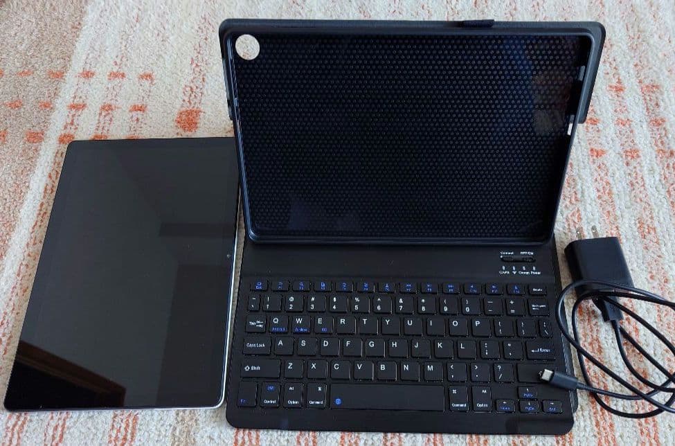 【中古】NEC PC-T1055EAS LAVIE Tab T10 10.1型