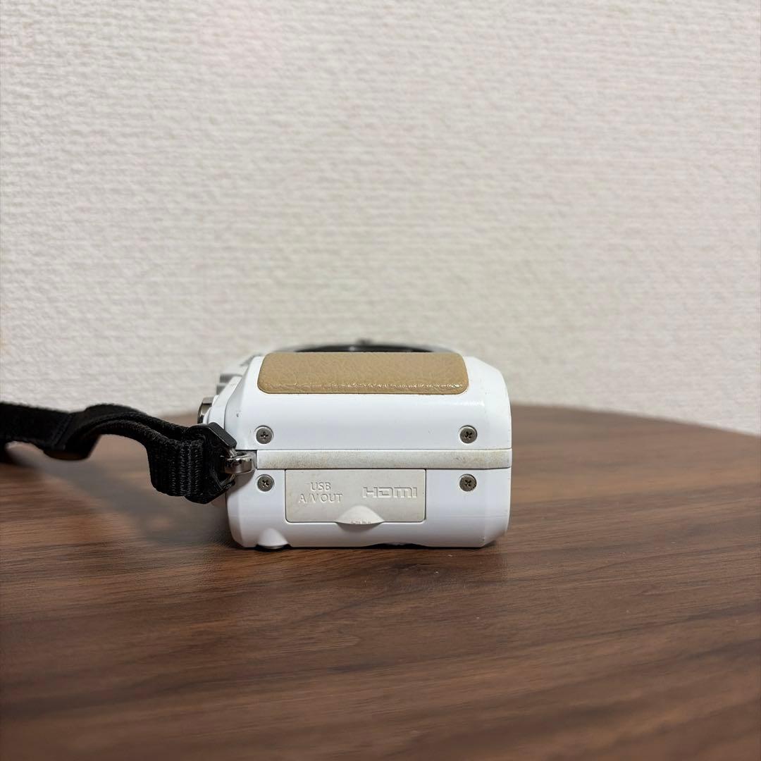 【ミラーレス一眼レフ】 OLYMPUS PEN E-PL2