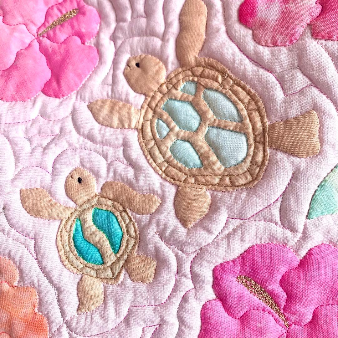 ハワイアンキルト　バッグ　ハワイ　薔薇　ロケラニ オーダー うみがめ