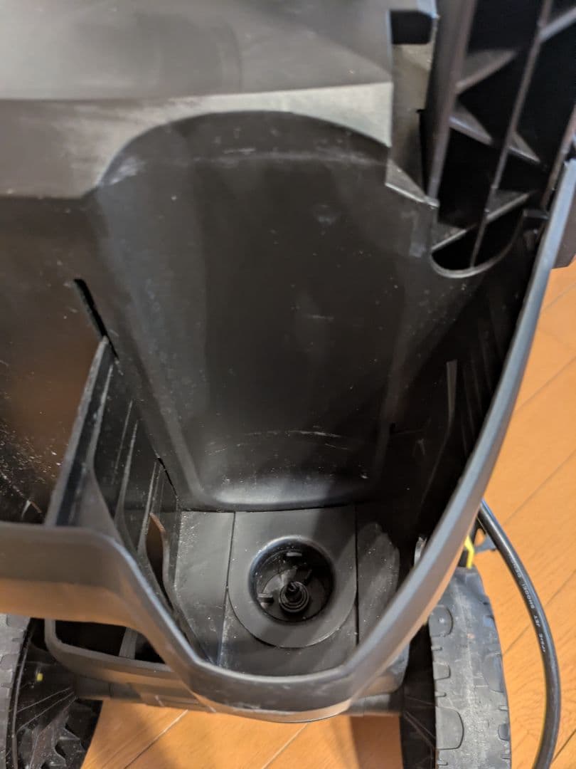 KARCHER サイレントK4 高圧洗浄機 本体と付属品