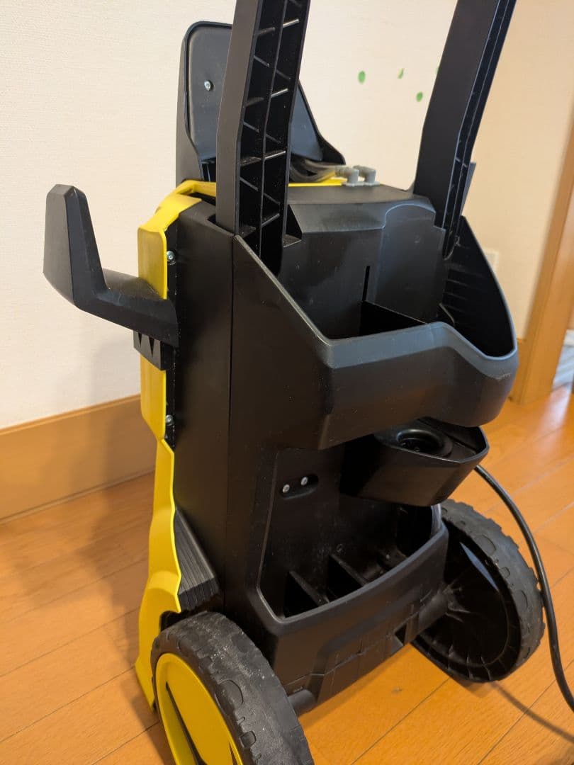 KARCHER サイレントK4 高圧洗浄機 本体と付属品