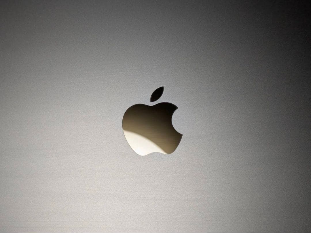 【美品】MacBookAir M2（メモリ16GB）