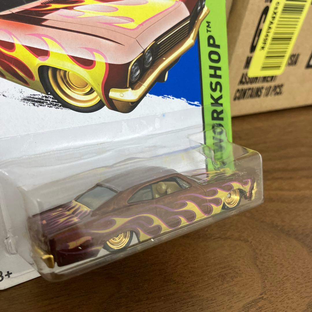 ホットウィール　'65 CHEVY IMPALA スーパートレジャーハント