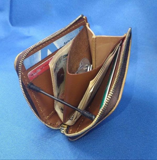 レザークラフト コードバン革 キャメル色 L字ファスナー折り財布 【写真現品】
