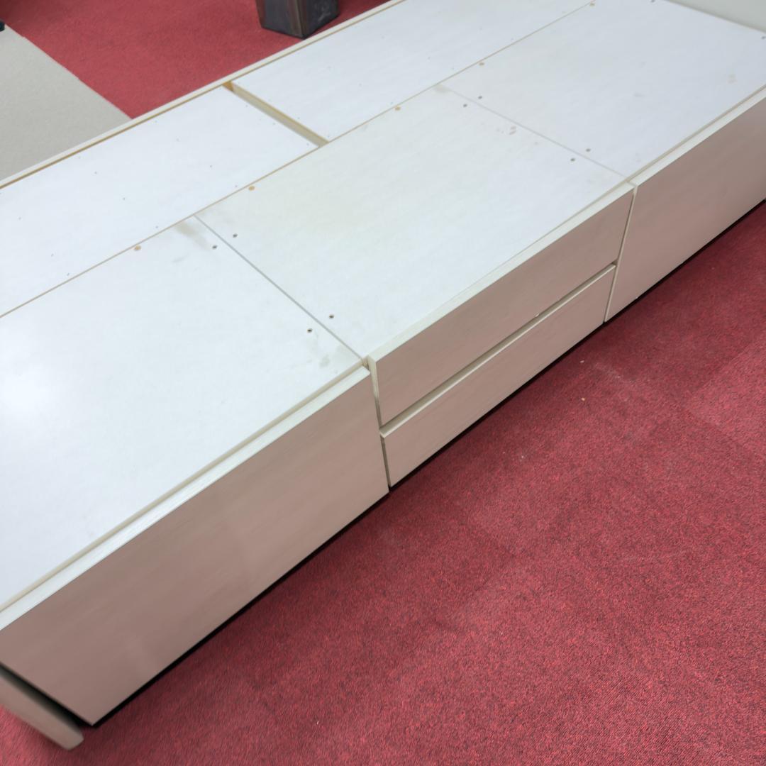 東京23区送料無料　超美品シングルベッド　充電電源有り　洗浄/除菌済み