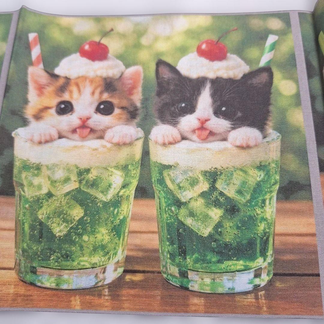 激レアチョコBOXにゃんこ、クリームソーダーにゃんこパネル生地　ハンドメイド
