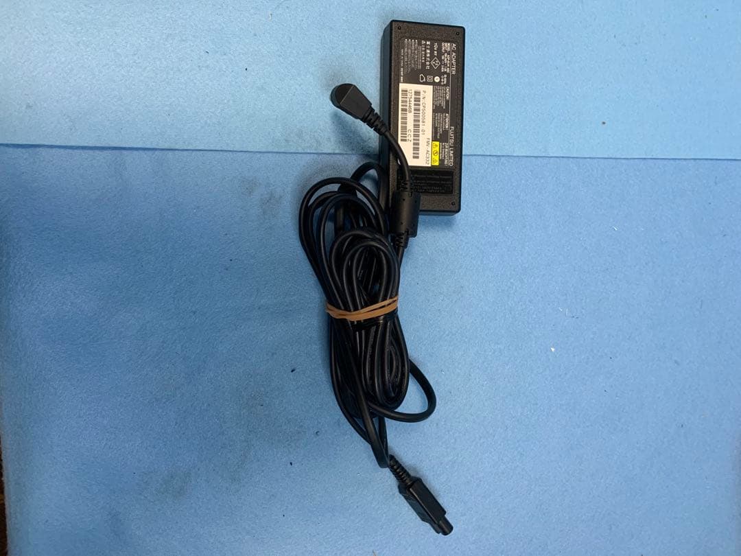 富士通/6th i3/Win11Pro/Office2024/SSD/4GB③