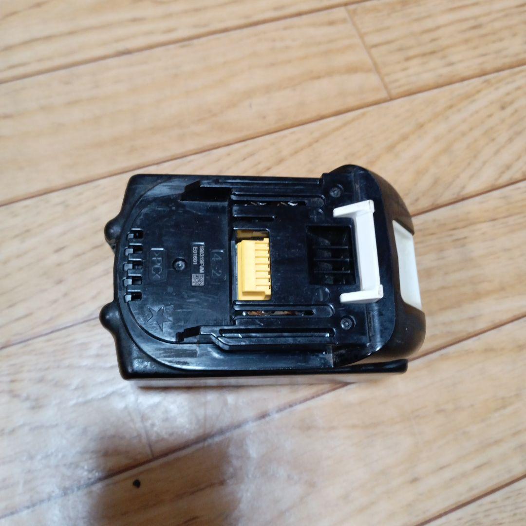 マキタ18V充電式クリーナCL281FD純正バッテリー、急速充電器、サイクロン付