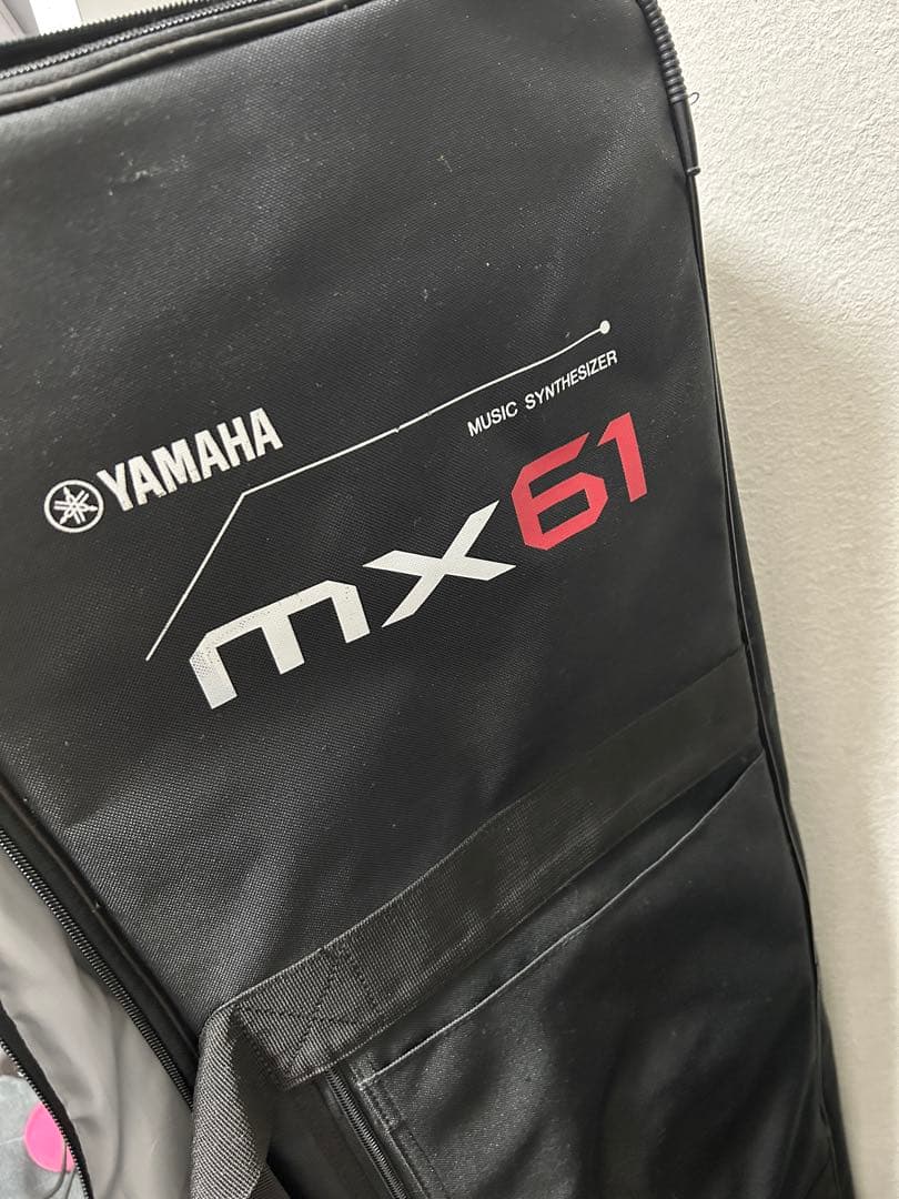 YAMAHA MX61 シンセサイザー 61鍵 専用ケース付き
